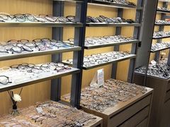 -优医视平价眼镜超市蔡司依视路折扣(小马厂店)