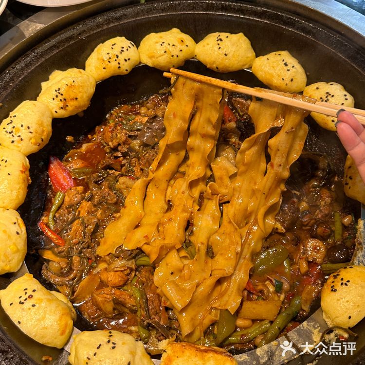 家人们谁懂啊！！在重庆吃到好吃的的柴火鸡！！