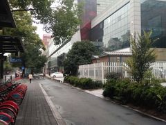 -杭州西湖银泰百货