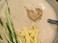 -桃园中华料理炸酱面(燕儿岛路店)