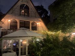 -弦月窗LUNETTE BY AMANDA(复兴路店)