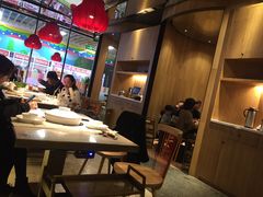 大堂-小骨煲金华砂锅(转塘金街美地店)