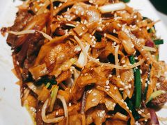 金牌干炒牛河-岭南真味·匠心粤菜(K11店)