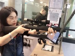 -都市枪神实弹射击俱乐部