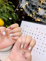 -HUII NAIL绘京美甲美睫会馆