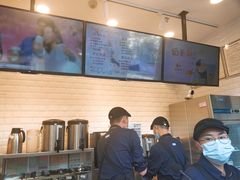 -CoCo都可(昆百大店)
