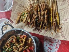 -老街烧烤大排档·地道湖北菜·龙虾馆(汉口火车站店)