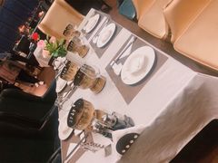 -云顶旋转自助景观餐厅