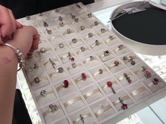 -Pandora(Sydney QVB)