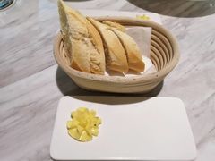 -La Mer Restaurant & Lounge