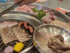 -哈哈碳都·牛肋条无限自助烤肉(宝龙店)