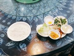 -桥香园云南过桥米线(金马碧鸡店)