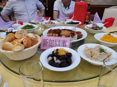 -山明水秀大饭店