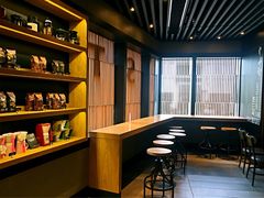 -星巴克(西藏路店)