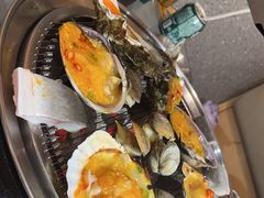 -围炉肉舍•炭烤活鳗•丹东海鲜烤肉(步行街店)