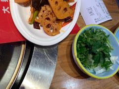-山河屯铁锅炖·非遗东北菜(南山店)