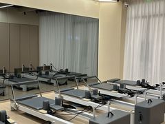 -乐刻瑜伽·普拉提·小瑜荚YogaPod(滨江银泰店)