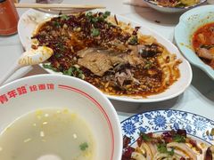-青年路烩面馆(绿地世纪城店)