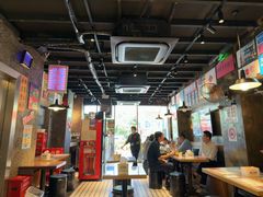 -肥汁米蘭香港米线(定西路店)