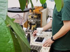 -Line 咖啡(石厦花园店)