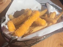 芝士拼薯条-MR.ROCKY洛奇先生RESTAURANT&BAR(宝安壹方城店)