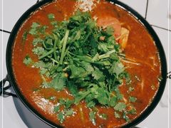 -肥汁米蘭香港米线(长宁来福士店)