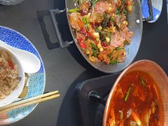 -桥边小楼·手工云南菜·古城观景小楼