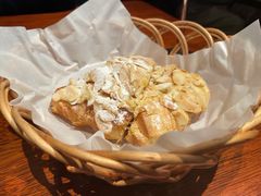 杏仁羊角-麦田工坊(月湖店)