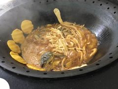 -铁锅炖灶台鱼老三炖鱼馆