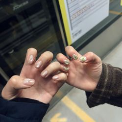 -丽心自助美甲美睫