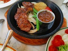 -玛格萝妮比萨屋(四平店)