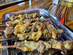 -民族烤羊·烤羊肉串·烤羊排(南城店)