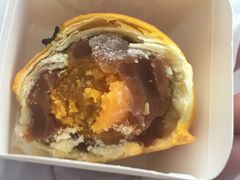 红豆蛋黄酥-鲍师傅糕点(春熙路店)