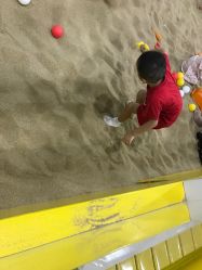 -维佳童话镇演出现场(徐东店)