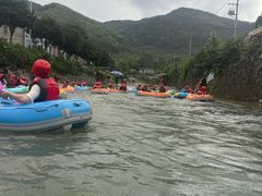 -虎啸峡漂流