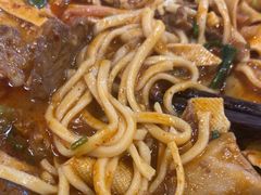 -方铲铲·成都板凳面(滨江银泰店)