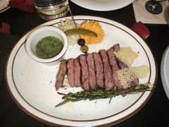 -Mark&Mars Restaurant