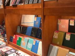 -西西弗书店&矢量咖啡(来福士广场店)