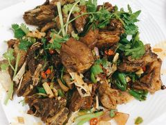 -乡土特色.冷锅鱼.牦牛肉汤锅