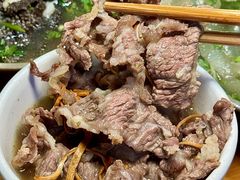 -大众跷脚牛肉馆·非遗传承单位(峨眉山店)
