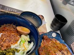 泰式椒麻鸡-馔豚·台北菜专门店(深圳湾万象城店)