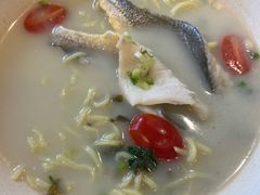 -玖鲜小笼(中山广场店)