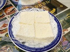 -广信牛奶甜品世家(台东店)