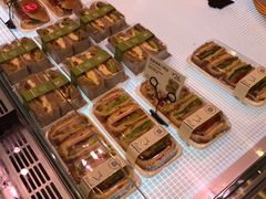 -巴黎贝甜(常德路店)