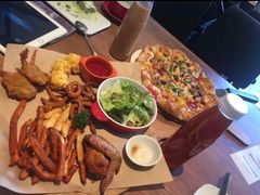 -必胜客(漕宝路店)