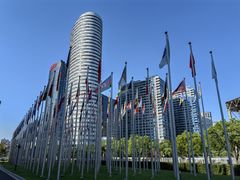 -东浩兰生上海世博展览馆