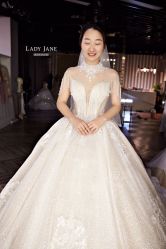 -Lady  Jane高端婚纱礼服馆
