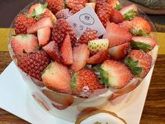 -半勺舒舒生日蛋糕店
