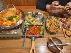 -恩你小木屋·韩式料理(假日广场店)
