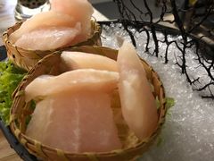 -湊湊火锅·茶憩(杭州湖滨银泰in77店)